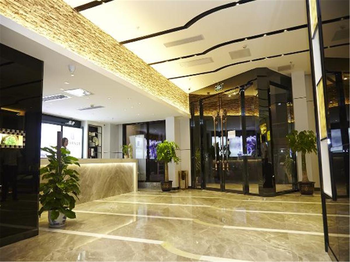 Lavande Hotel Fuhuadao Branch Csungsan Kültér fotó