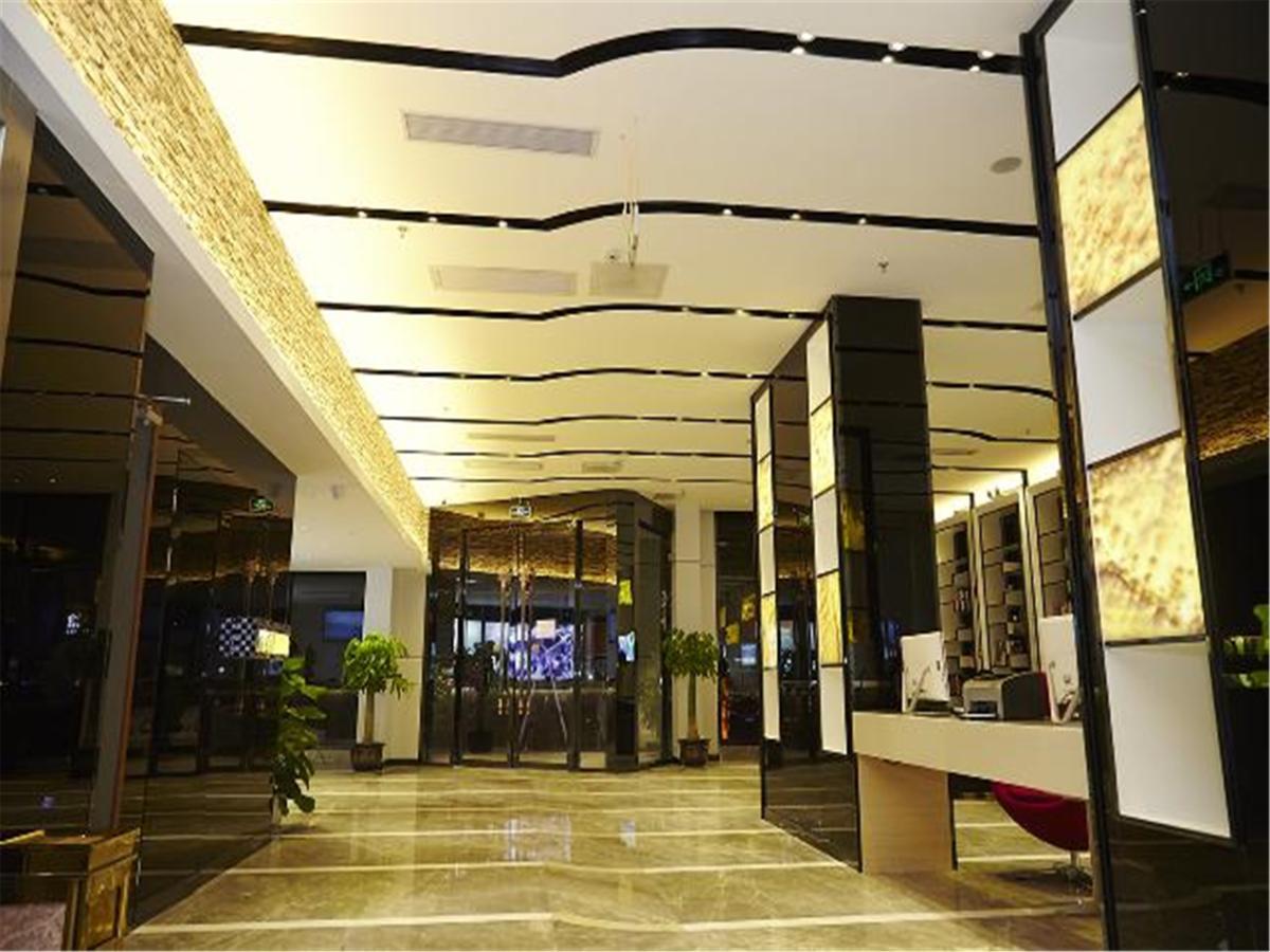 Lavande Hotel Fuhuadao Branch Csungsan Kültér fotó