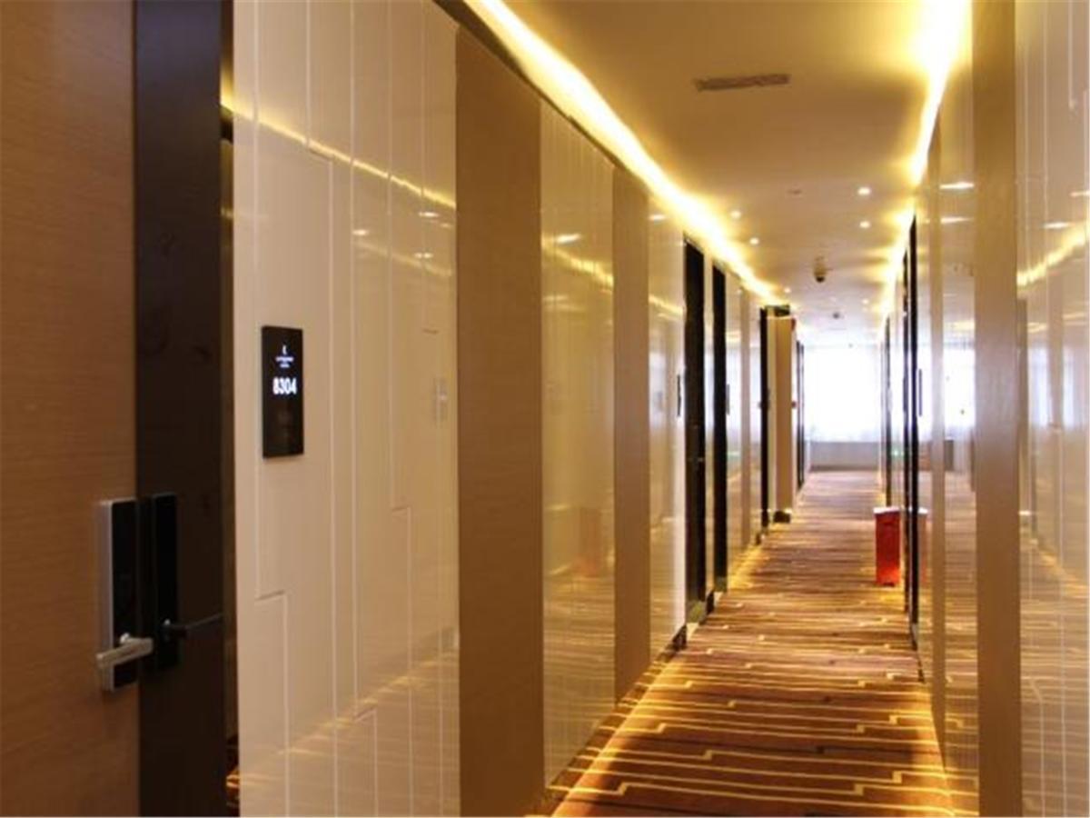 Lavande Hotel Fuhuadao Branch Csungsan Kültér fotó